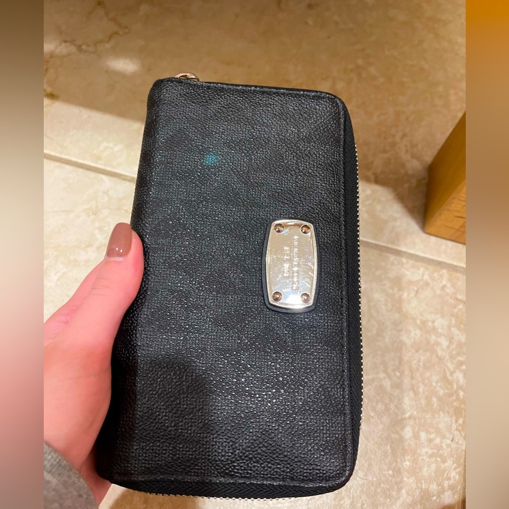Michael Kors Leather Wallet